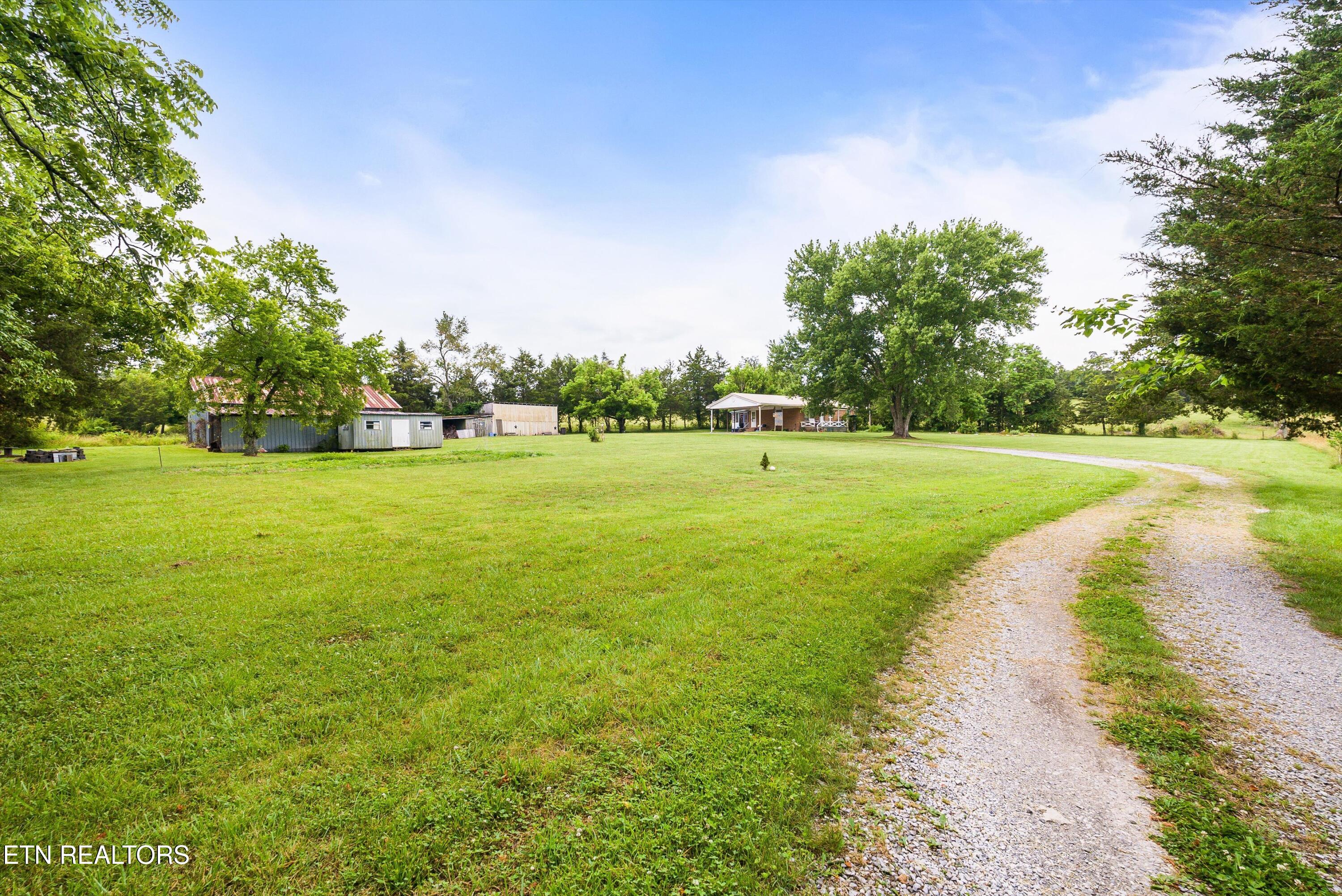 120 Bolinger Road Speedwell, TN 37870 - Photo 4 of 58 06-120BolingerRd-6