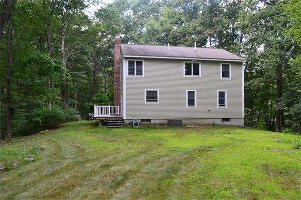 19 Canterbury Road Stow, MA 01775 - Photo 3 of 17