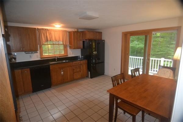19 Canterbury Road Stow, MA 01775 - Photo 6 of 17