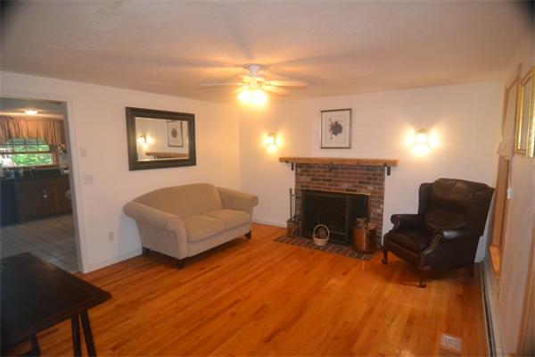 19 Canterbury Road Stow, MA 01775 - Photo 8 of 17