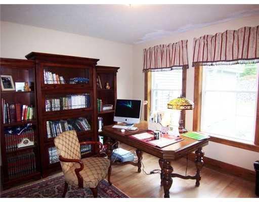 29 Raven Road Cornish, ME 04020 - Photo 15 of 25 Executive Office/Suite. office off...