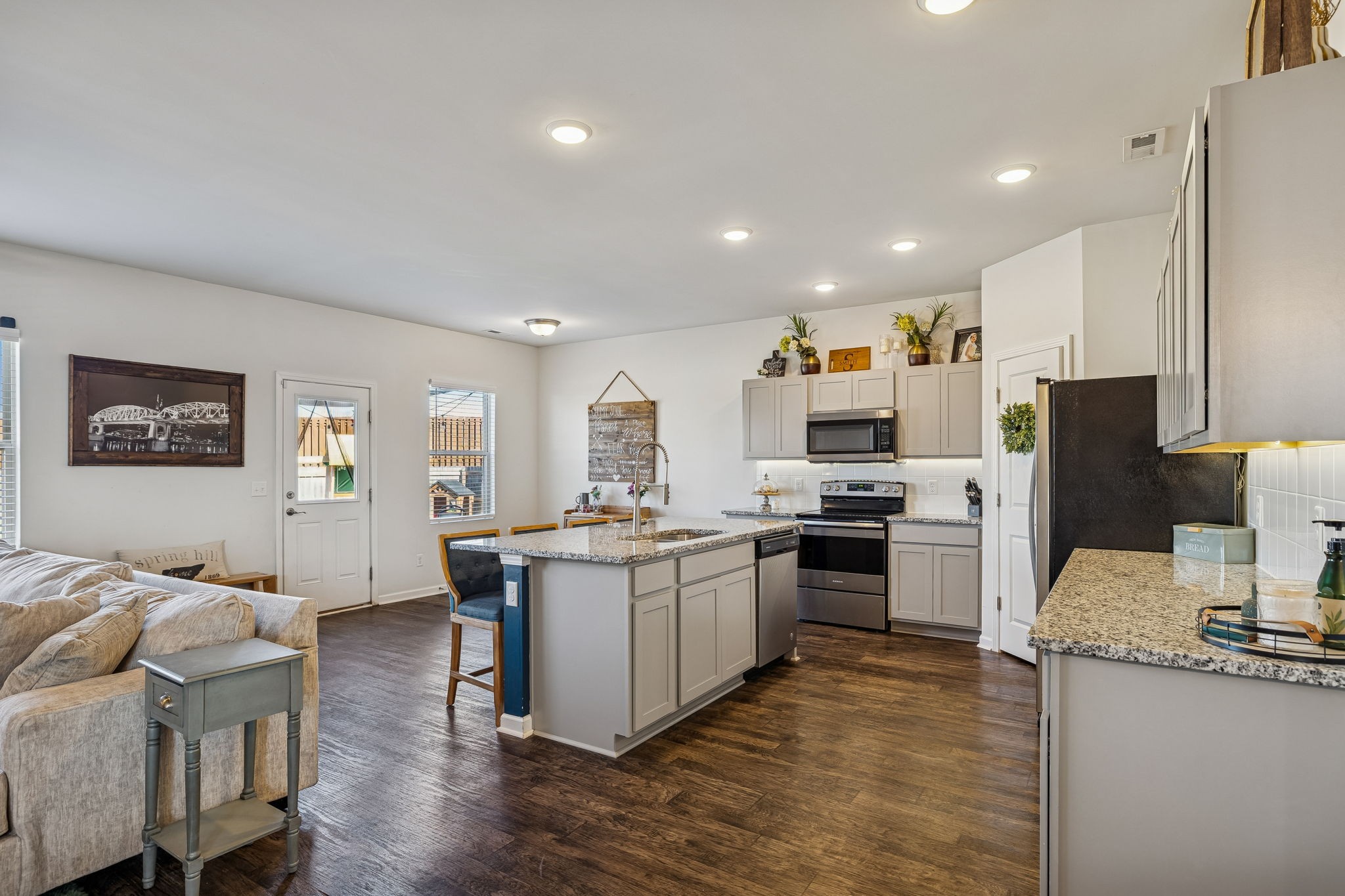 1030 Lonergan Circle Spring Hill, TN 37174 - Photo 7 of 29