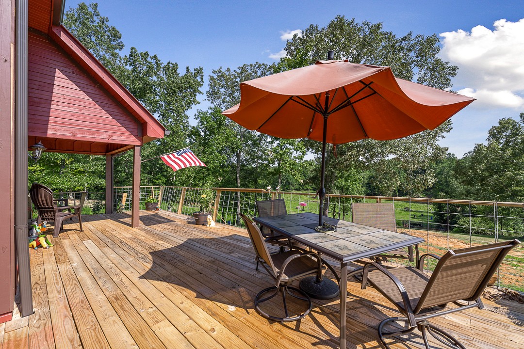 2711 Sullivan Knowles Road Sparta, TN 38583 - Photo 3 of 42 a view of house with patio outdoor seating space