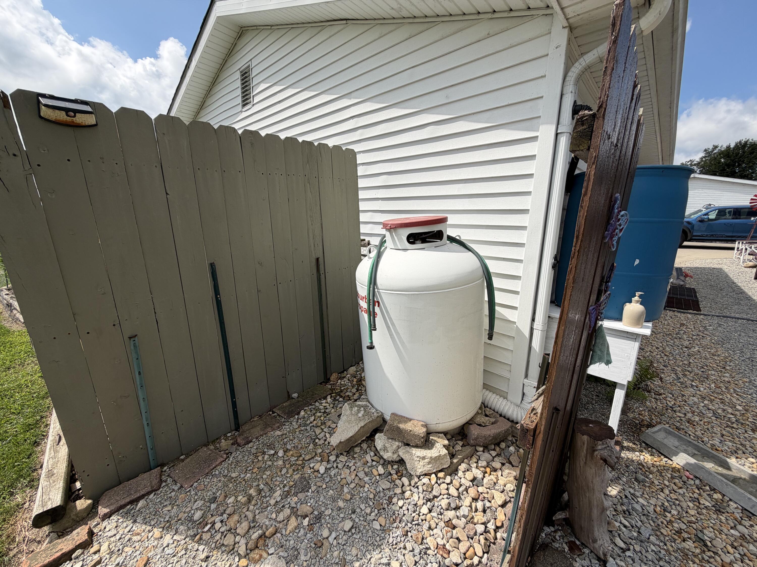 13091 Luthman Road Minster, OH 45865 - Photo 80 of 93 Garage Propane Tank