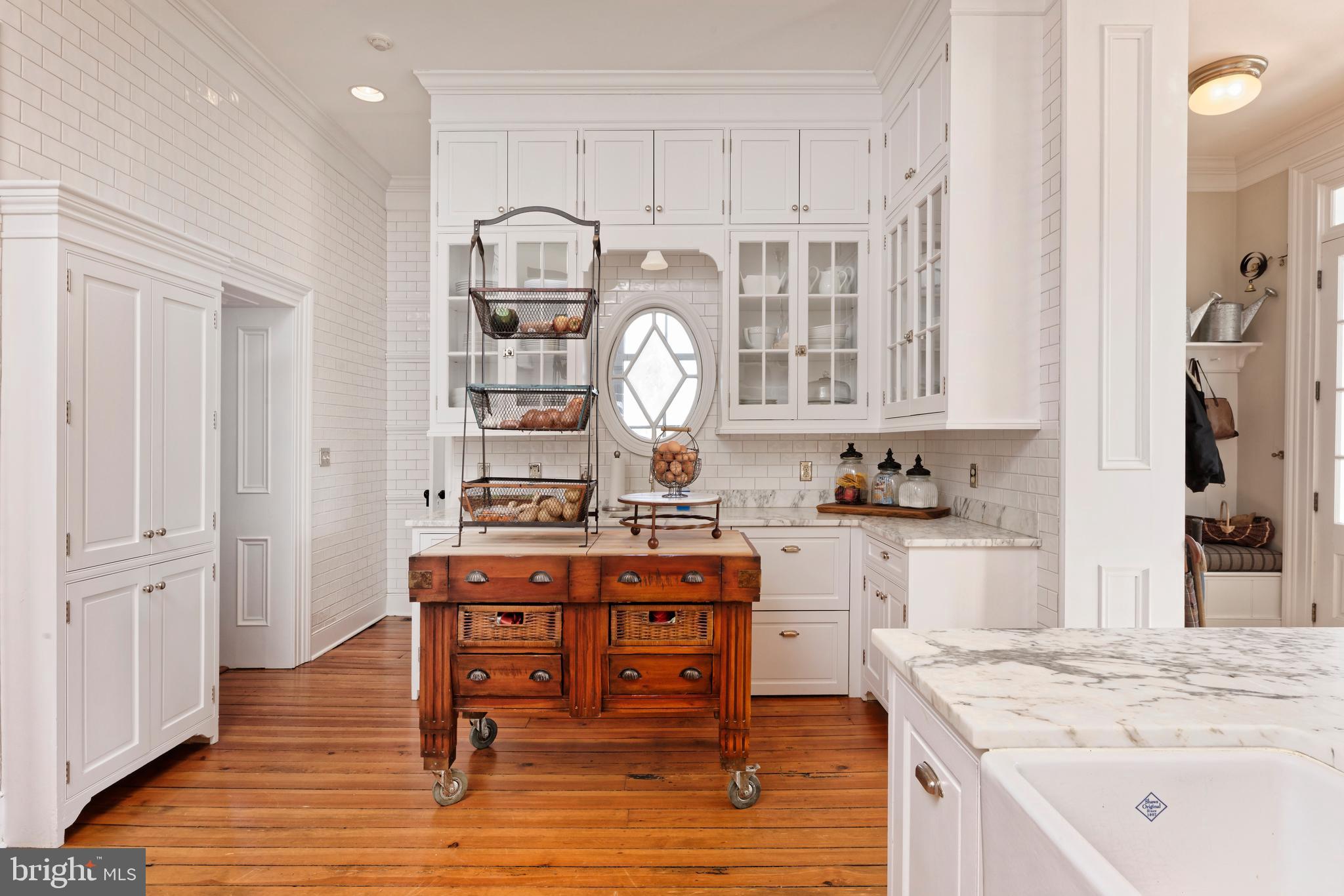 7064 Young Road The Plains, VA 20198 - Photo 11 of 89