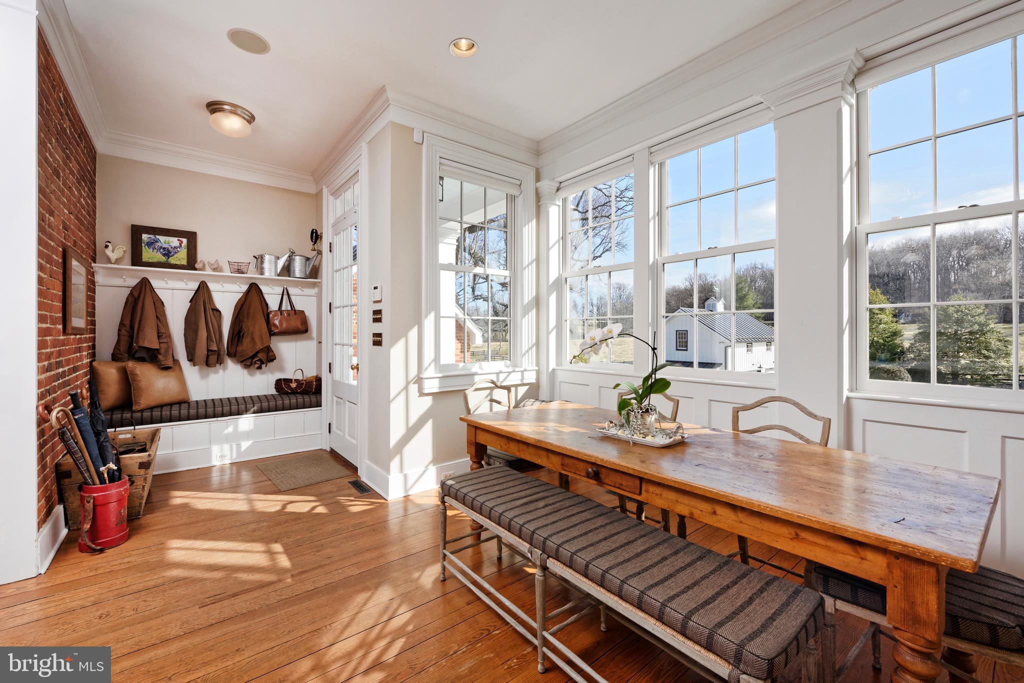 7064 Young Road The Plains, VA 20198 - Photo 12 of 89