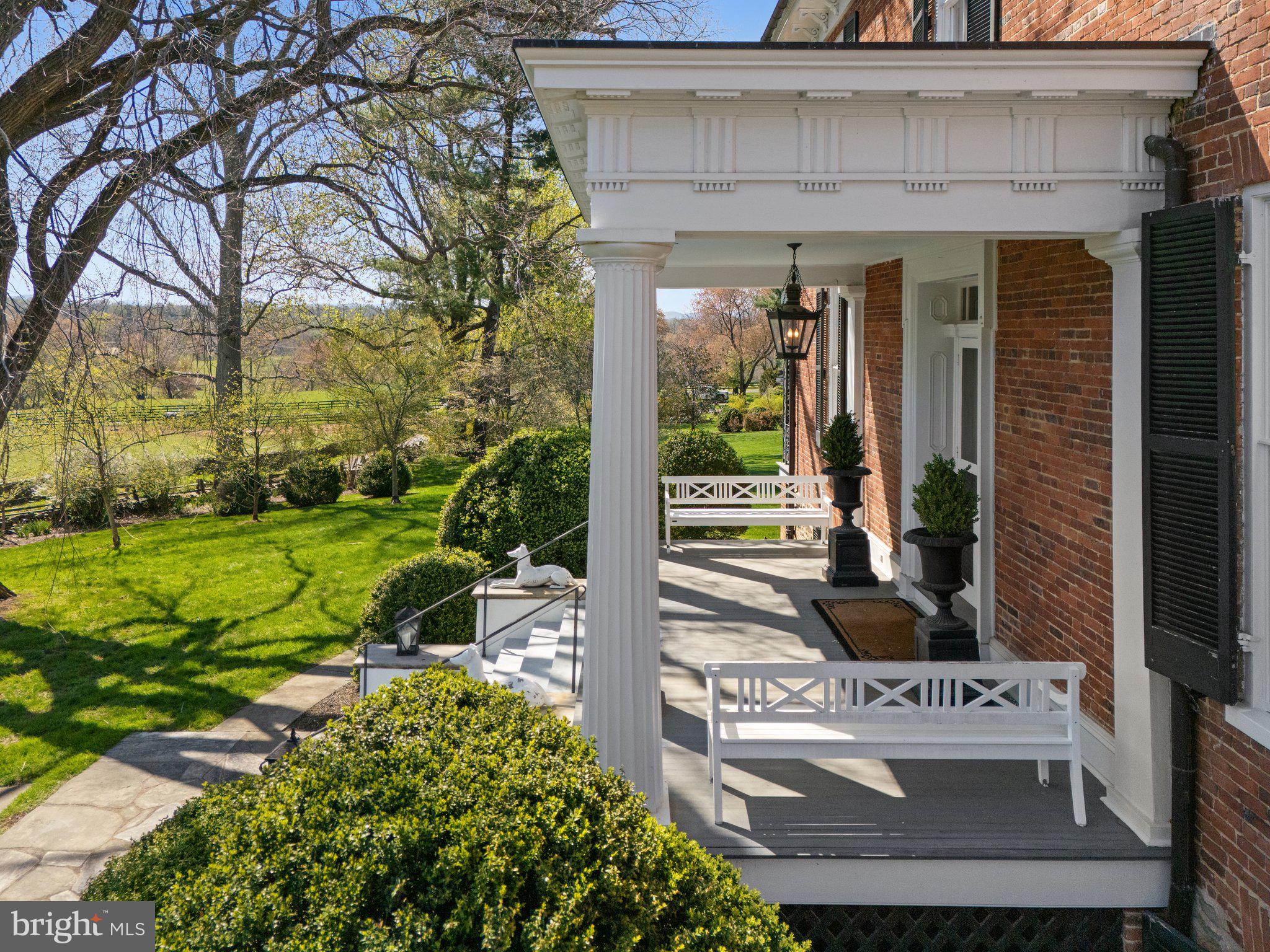 7064 Young Road The Plains, VA 20198 - Photo 2 of 89