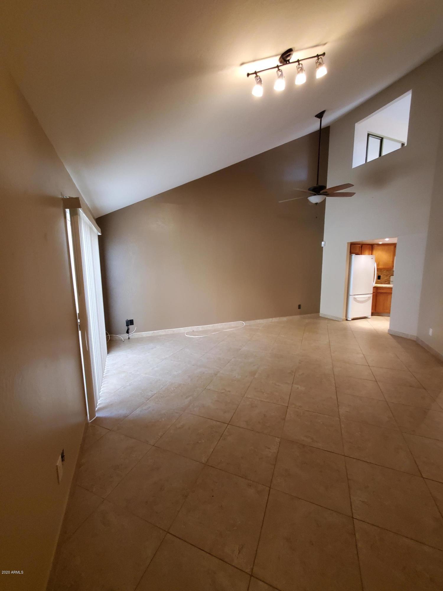 4226 West Calavar Road Phoenix, AZ 85053 - Photo 3 of 18 Livingroom Calavar