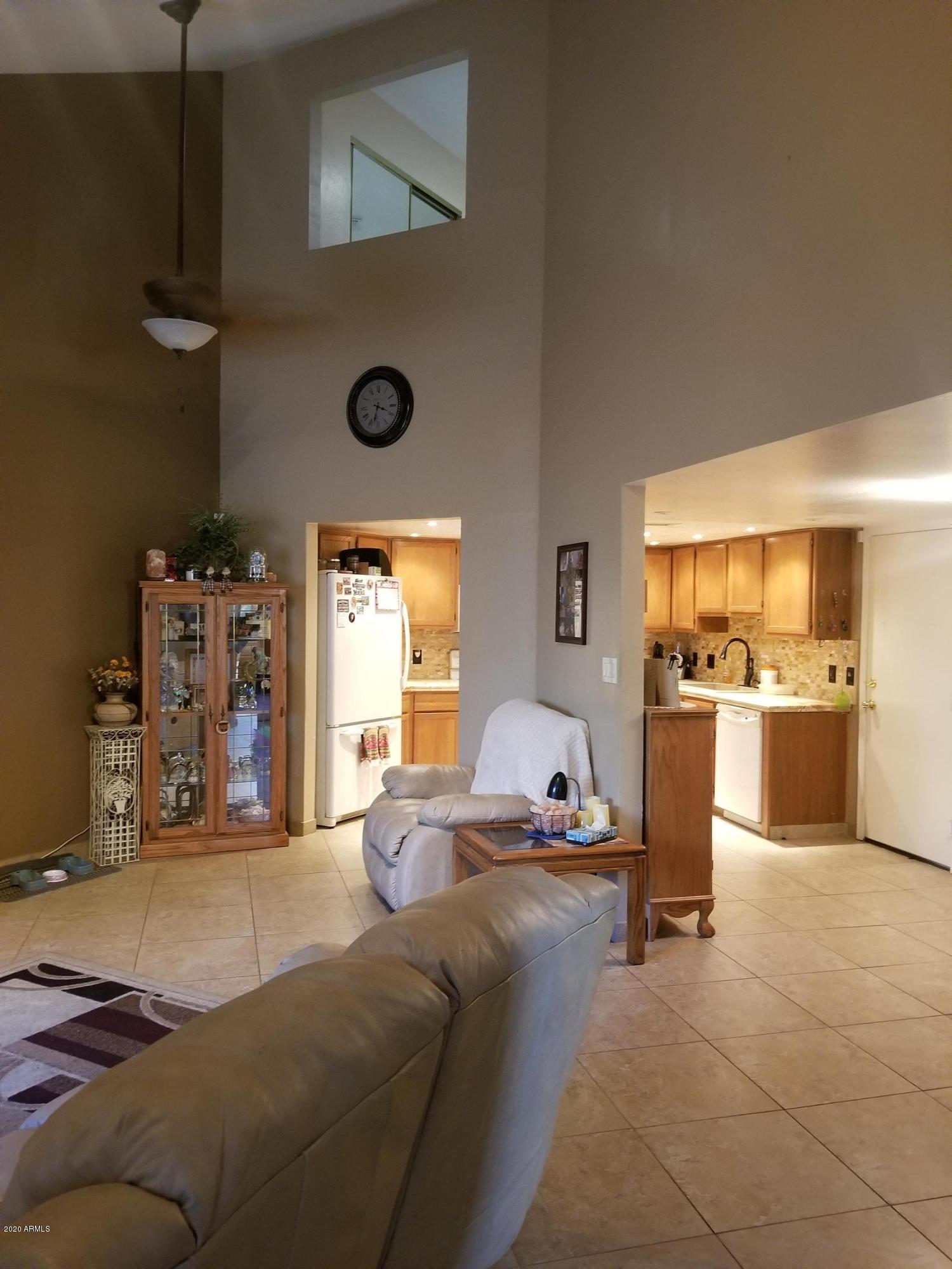 4226 West Calavar Road Phoenix, AZ 85053 - Photo 5 of 18 Calavar LRK