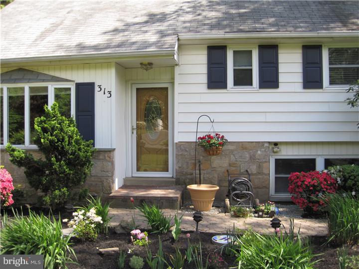 313 Lower Valley Road North Wales, PA 19454 - Photo 23 of 25 Gallery Image 23