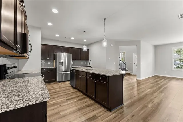 $399,000 | 6021 Harbour Mist Drive, Flowery Branch, GA 30542