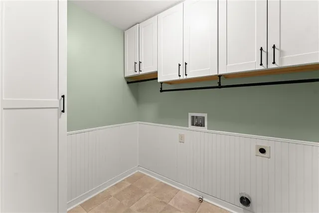 $399,000 | 6021 Harbour Mist Drive, Flowery Branch, GA 30542