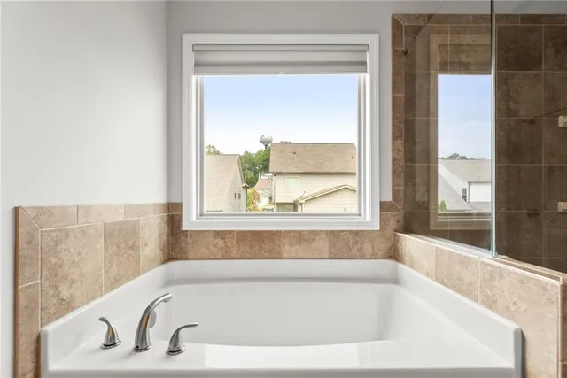 $399,000 | 6021 Harbour Mist Drive, Flowery Branch, GA 30542