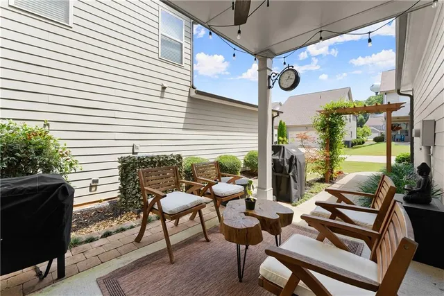 $399,000 | 6021 Harbour Mist Drive, Flowery Branch, GA 30542