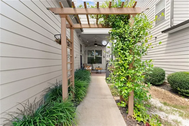 $399,000 | 6021 Harbour Mist Drive, Flowery Branch, GA 30542