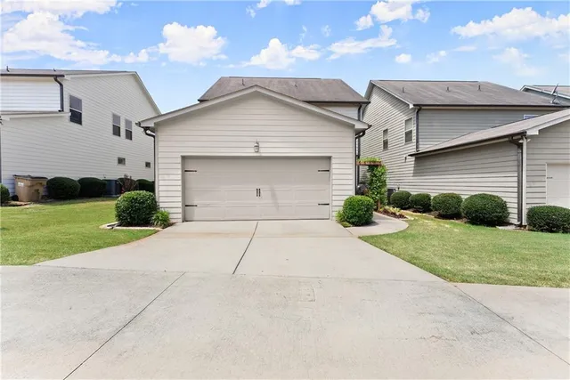 $399,000 | 6021 Harbour Mist Drive, Flowery Branch, GA 30542