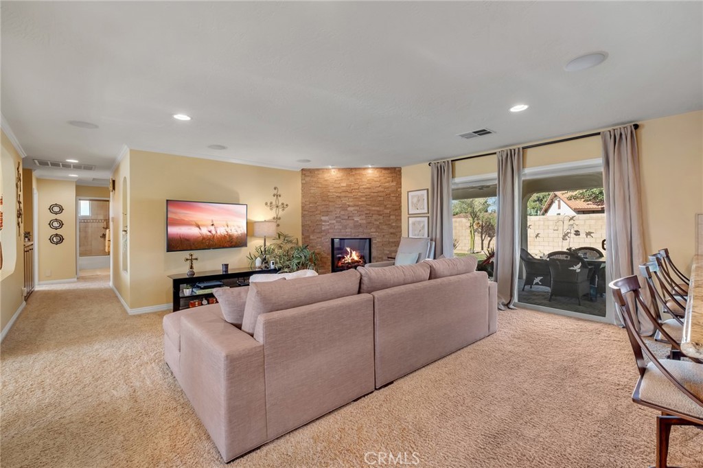 14231 Tawya Road Apple Valley, CA 92307 - Photo 16 of 36