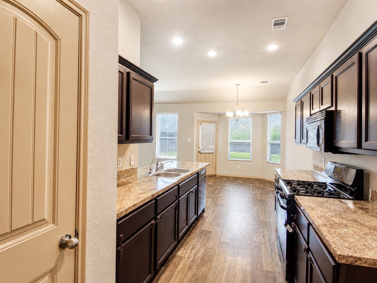 20419 Newcastle Ridge Lane Katy, TX 77449 - Photo 5 of 36