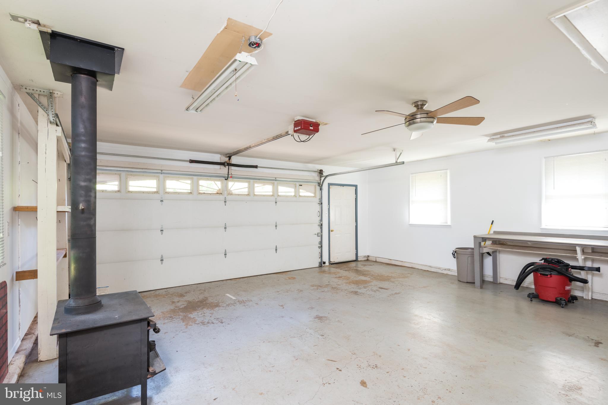 9554 Meetze Road Midland, VA 22728 - Photo 17 of 39 Gallery Image 17