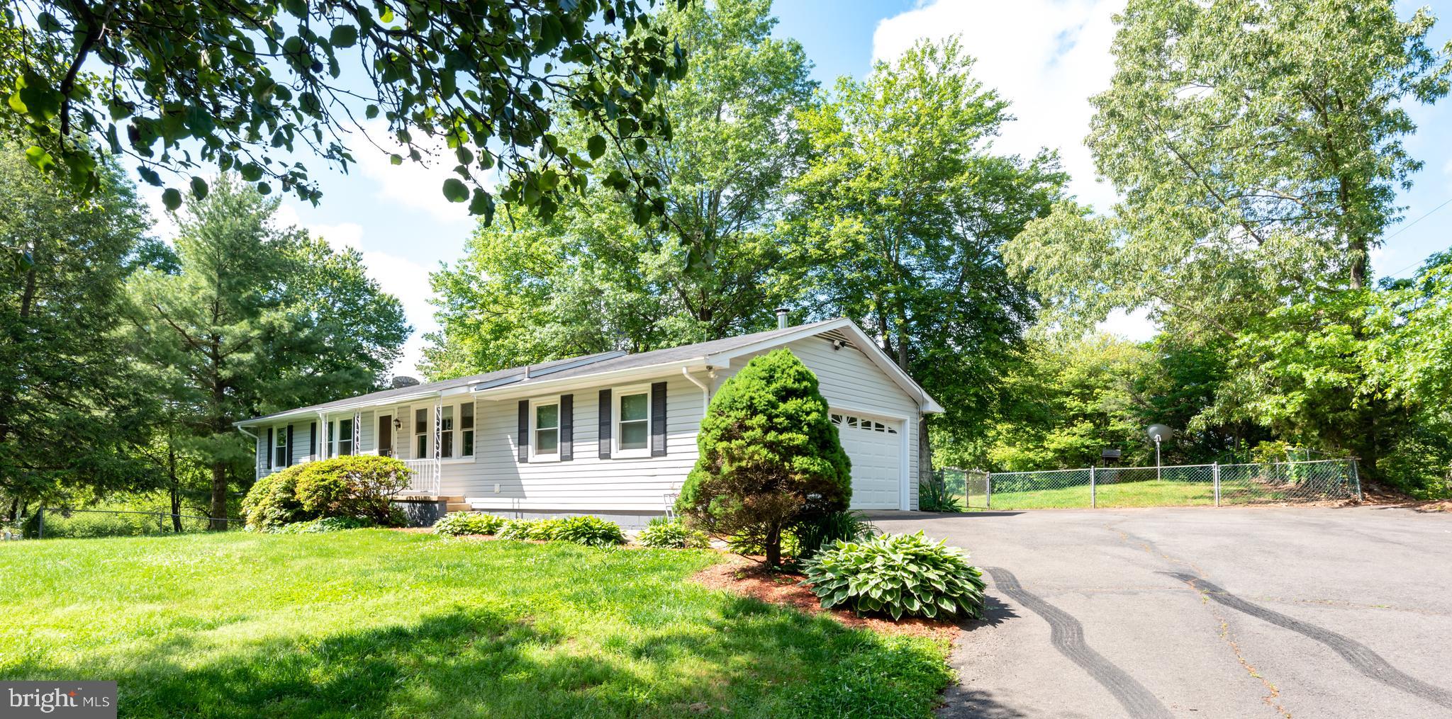 9554 Meetze Road Midland, VA 22728 - Photo 33 of 39 Extra Wide Paved Driveway with Tons of parking