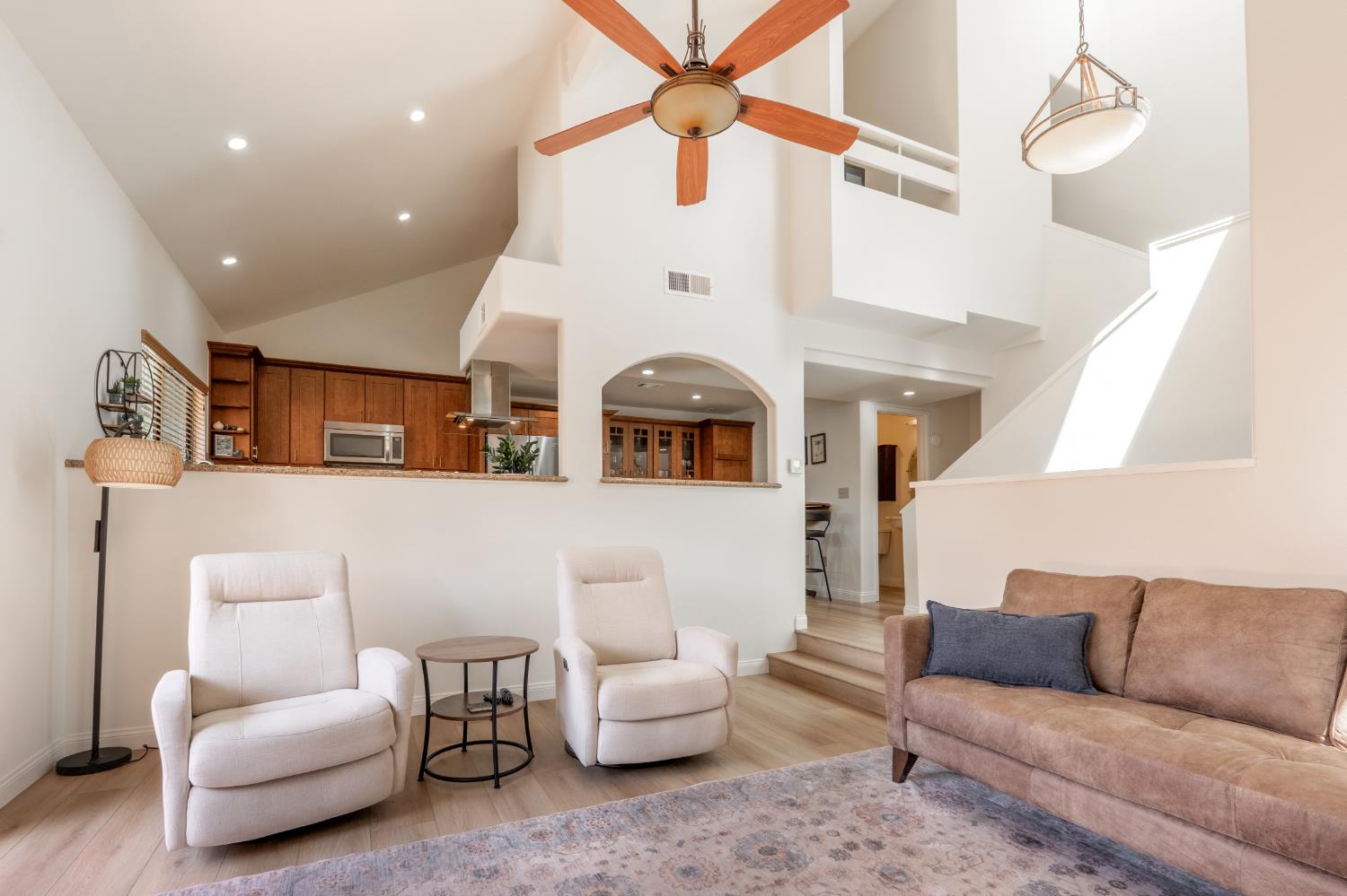 211 North Carrillo Road, Unit E Ojai, CA 93023 - Photo 7 of 28