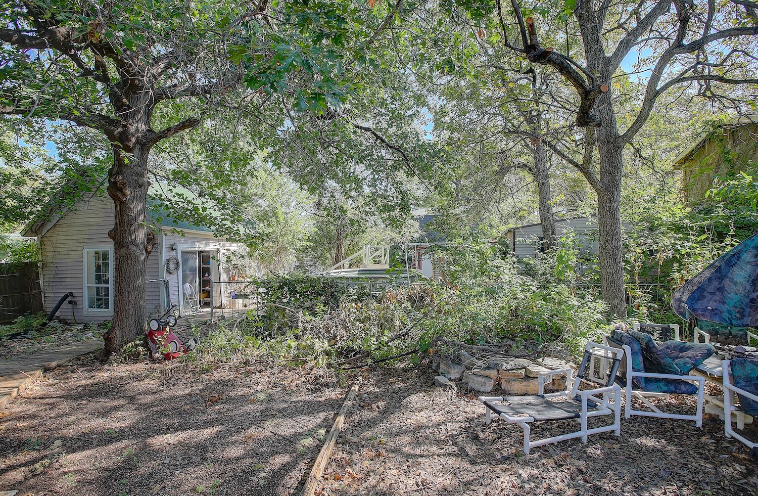 905 Walnut Street Georgetown, TX 78626 - Photo 23 of 34