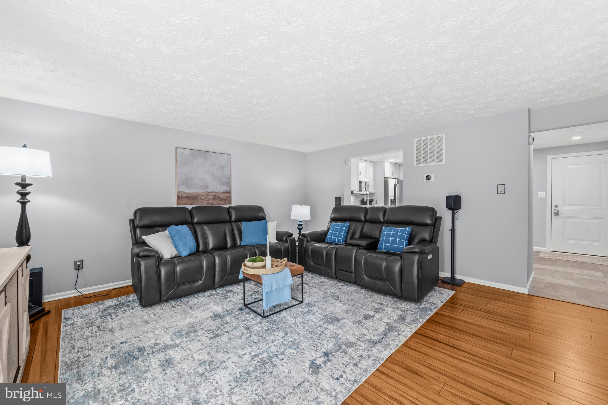 9179 Forest Breeze Court Springfield, VA 22152 - Photo 10 of 48