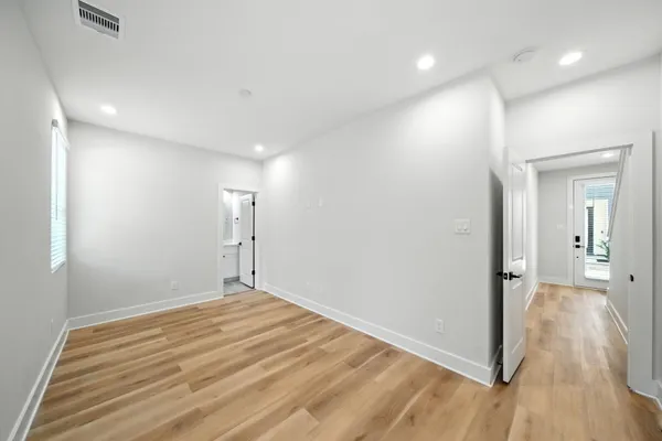 $2,699 | 2304 Hoskins Drive, Unit F, Houston, TX 77080