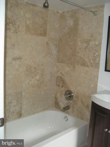 6702 Stanton Road Hyattsville, MD 20784 - Photo 15 of 18 Bath