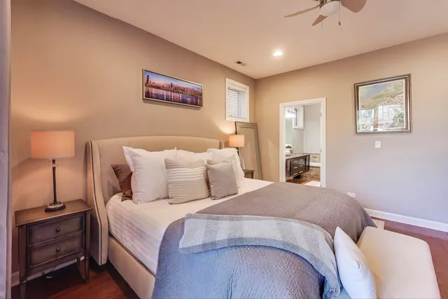 $535,000 | 911 North Wood Street, Unit 2, Chicago, IL 60622