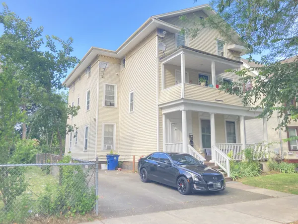 $665,000 | 607 Elm Street, New Haven, CT 06511