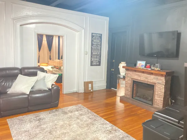 $665,000 | 607 Elm Street, New Haven, CT 06511