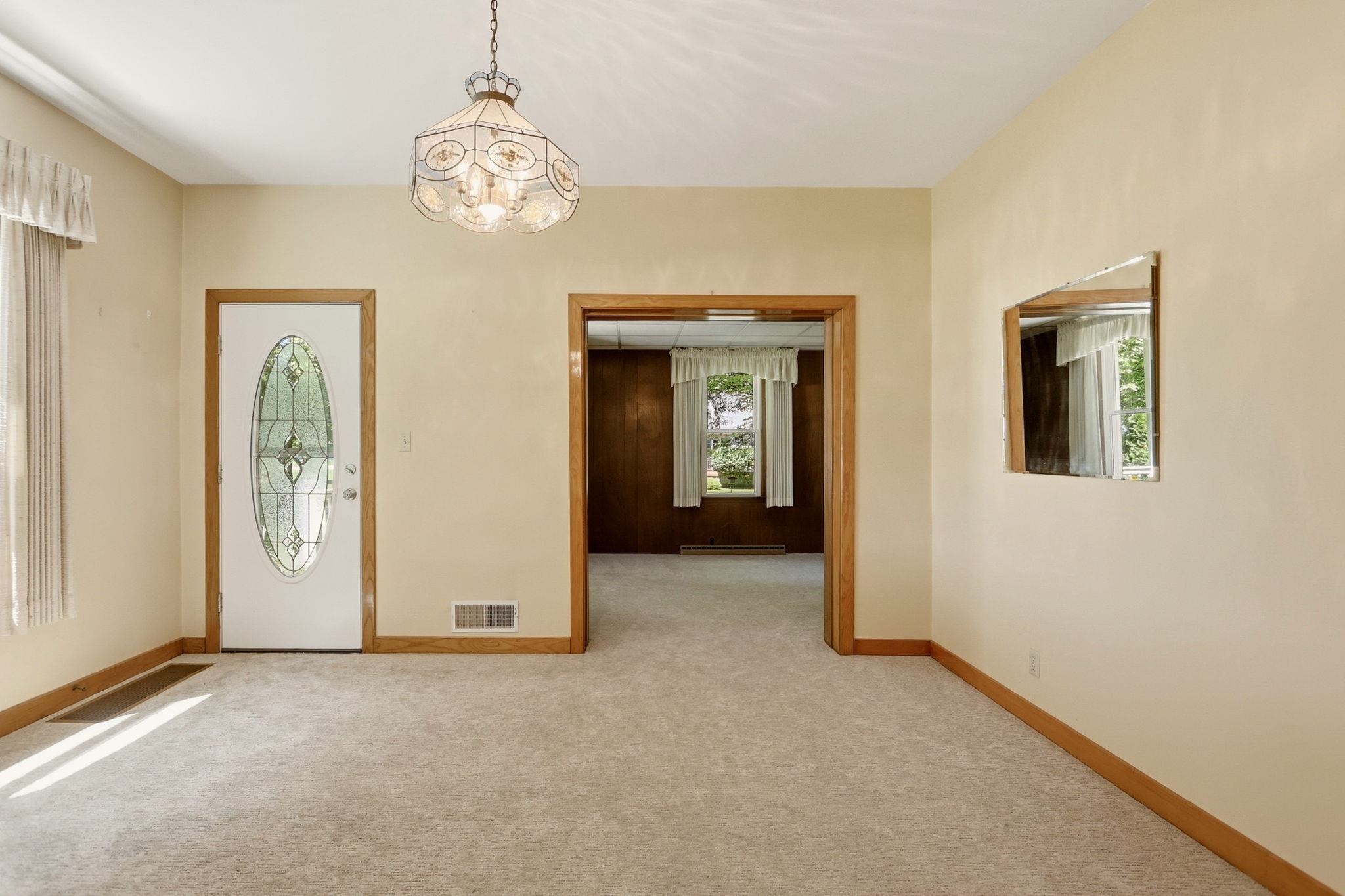 9254 Frankenmuth Road Vassar, MI 48768 - Photo 11 of 78