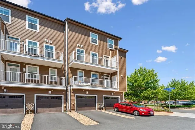 a car parked in front of a building