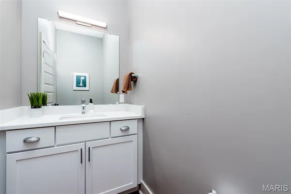 $425,000 | 3433 Texas Avenue, St. Louis, MO 63118