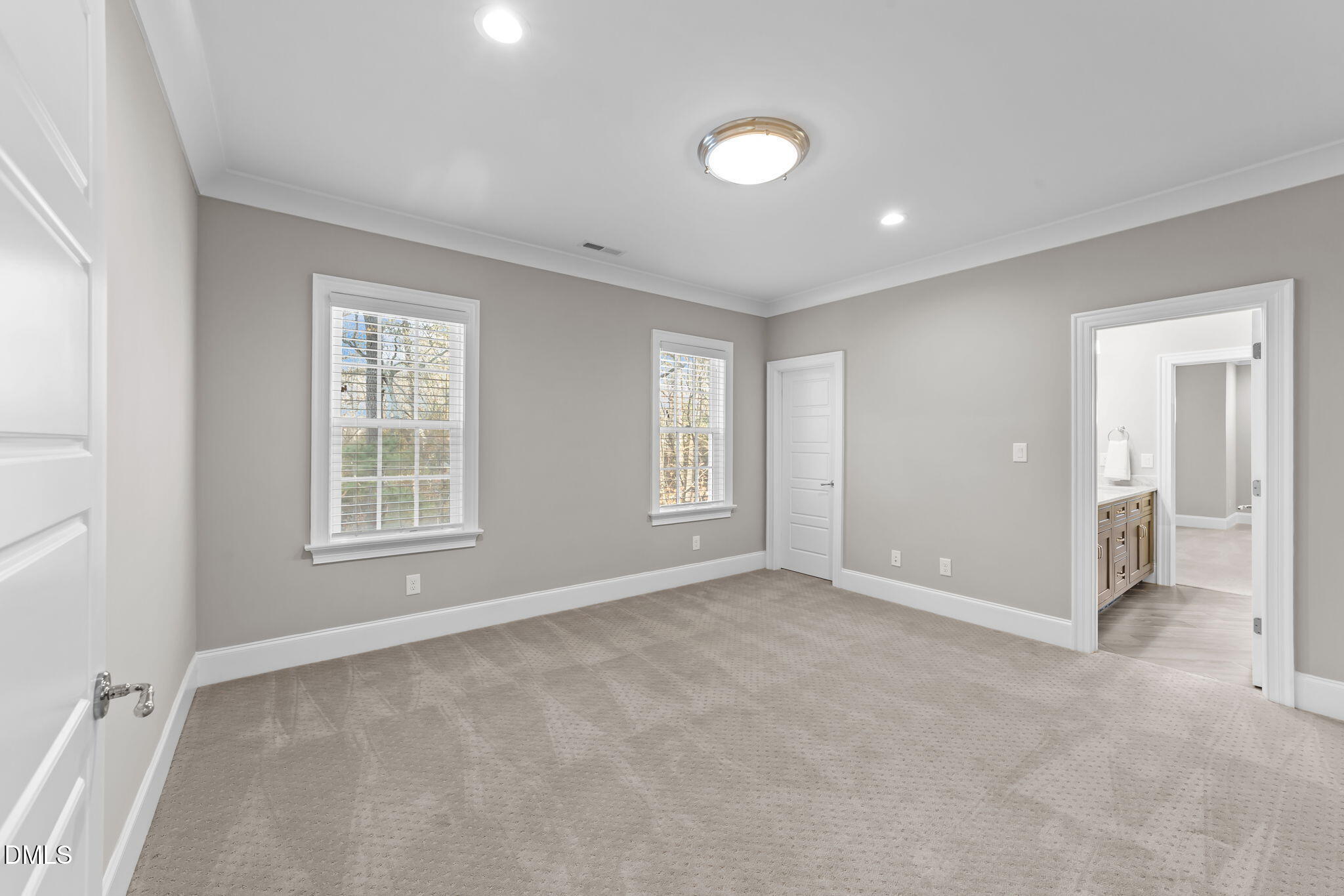 2600 Oxford Road Raleigh, NC 27608 - Photo 31 of 42 44-web-or-mls-VB4A9149