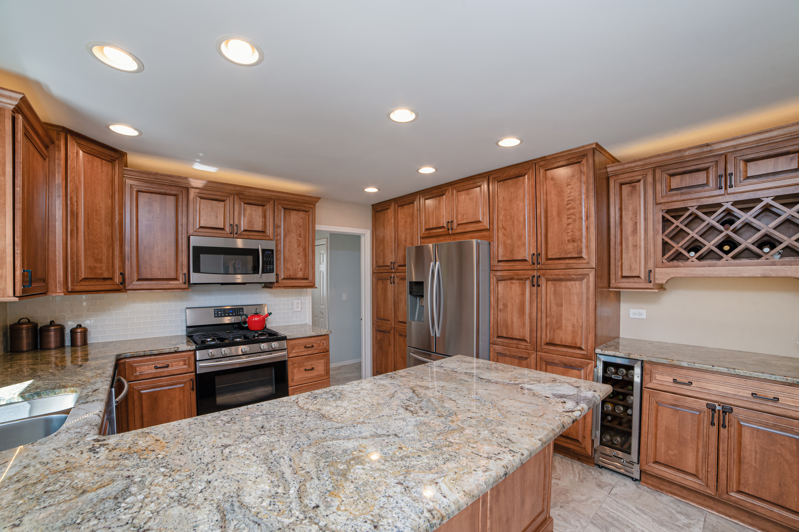 6782 Aspen Road Lisle, IL 60532 - Photo 7 of 24