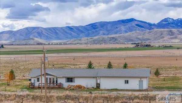 $446,000 | 3530 4050 North, Moore, ID 83255