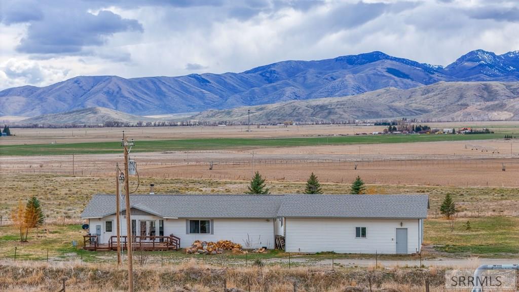 3530 4050 North Moore, ID 83255 - Photo 16 of 40