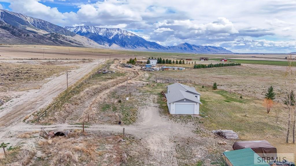 3530 4050 North Moore, ID 83255 - Photo 18 of 40