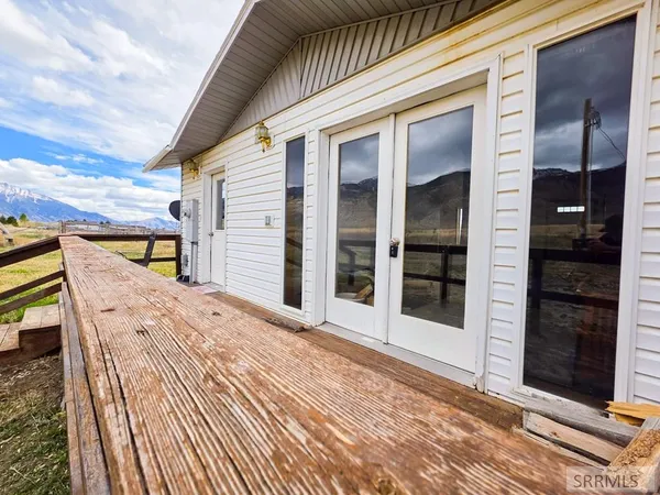 $446,000 | 3530 4050 North, Moore, ID 83255