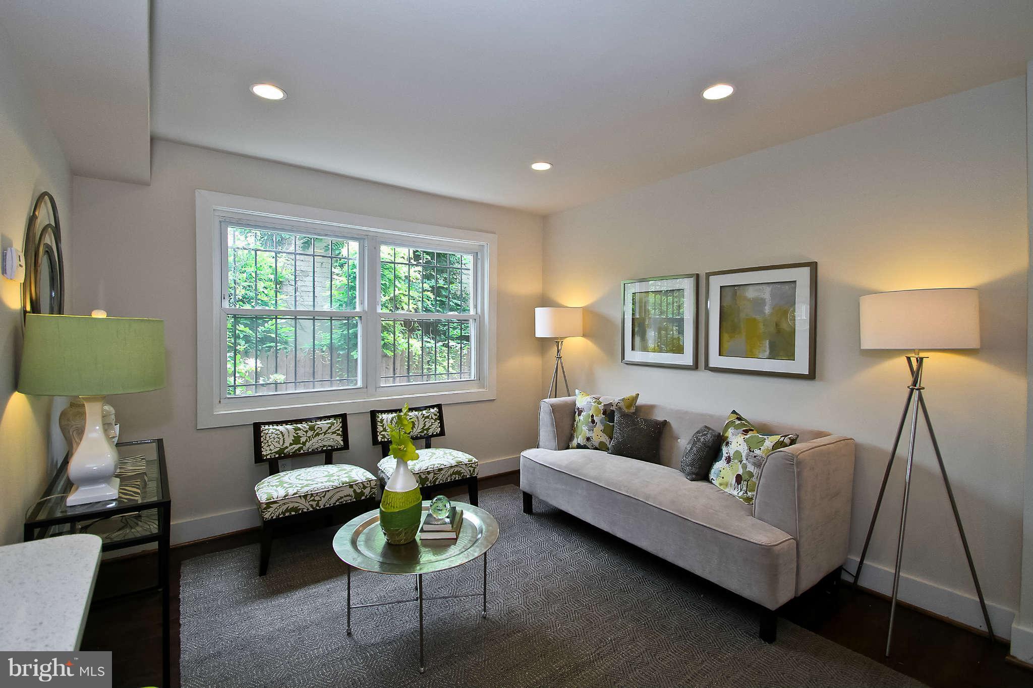469 Ridge Street Northwest, Unit 6 Washington, DC 20001 - Photo 2 of 28 Interior (General)