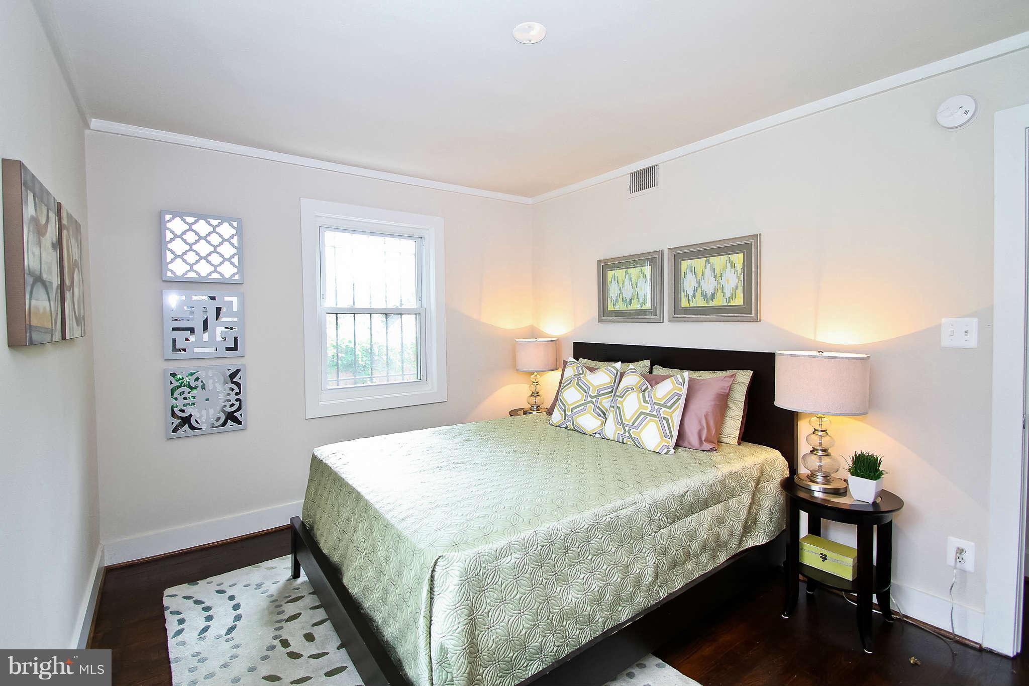 469 Ridge Street Northwest, Unit 6 Washington, DC 20001 - Photo 20 of 28 Bedroom