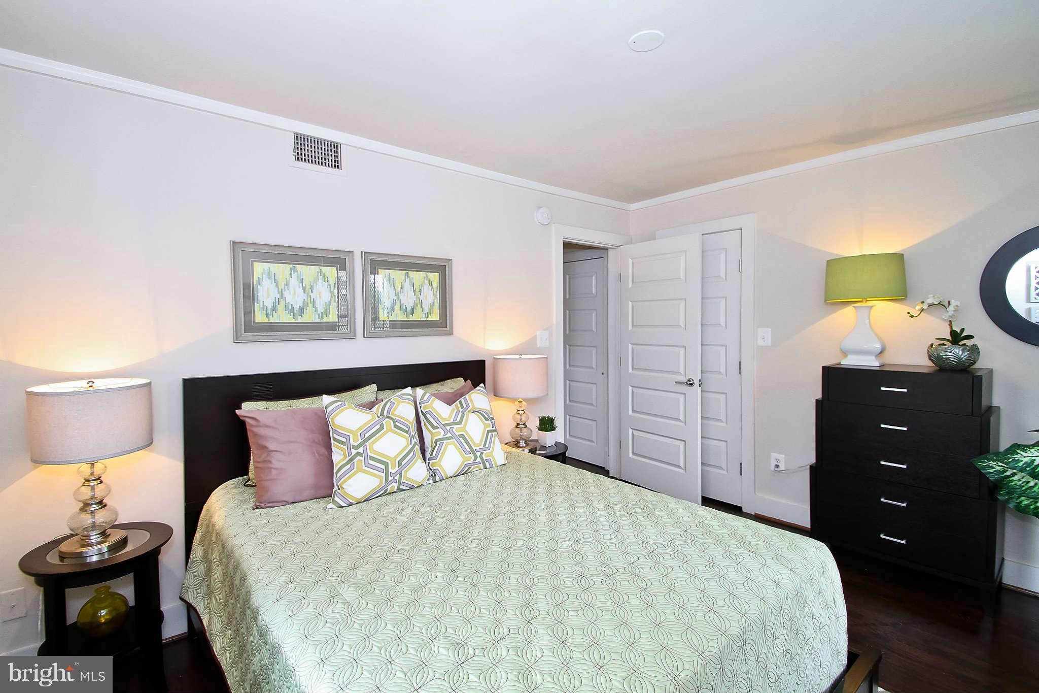 469 Ridge Street Northwest, Unit 6 Washington, DC 20001 - Photo 21 of 28 Bedroom