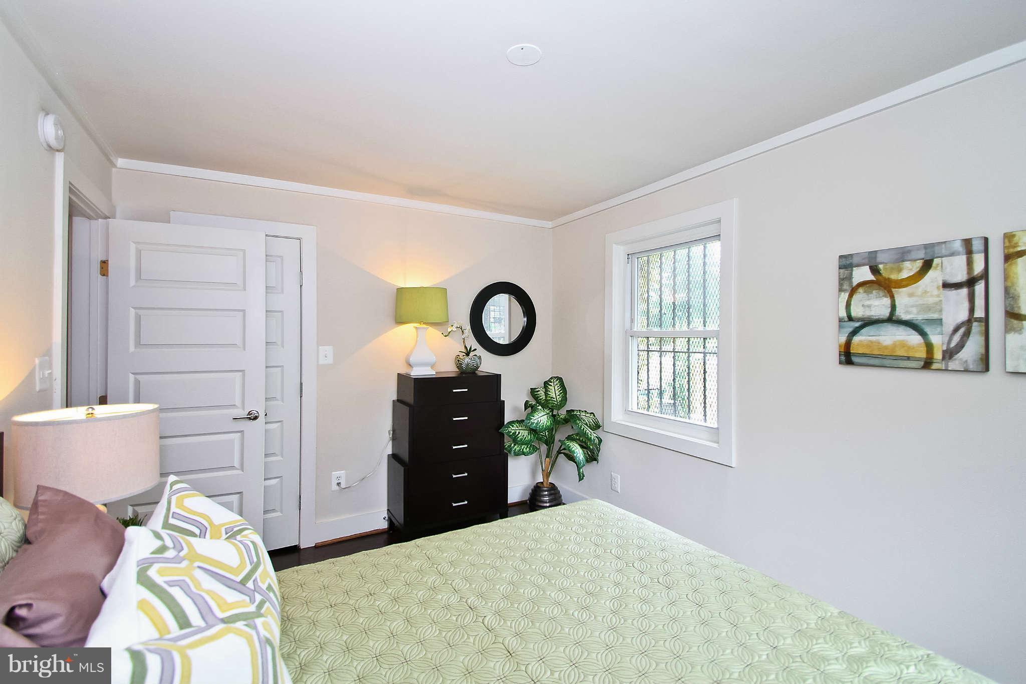 469 Ridge Street Northwest, Unit 6 Washington, DC 20001 - Photo 22 of 28 Bedroom