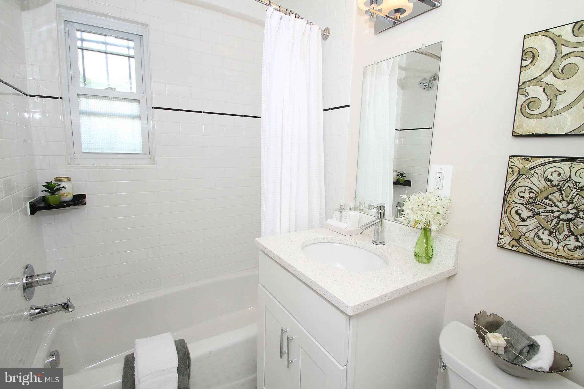 469 Ridge Street Northwest, Unit 6 Washington, DC 20001 - Photo 23 of 28 Bath
