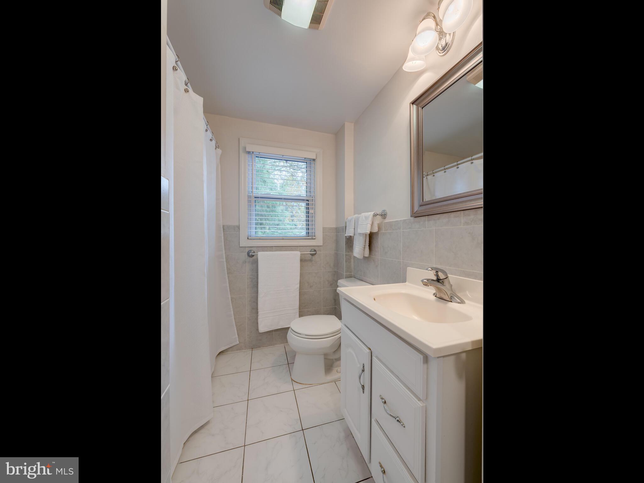 33 Delmont Road Newtown Square, PA 19073 - Photo 12 of 26 Gallery Image 12