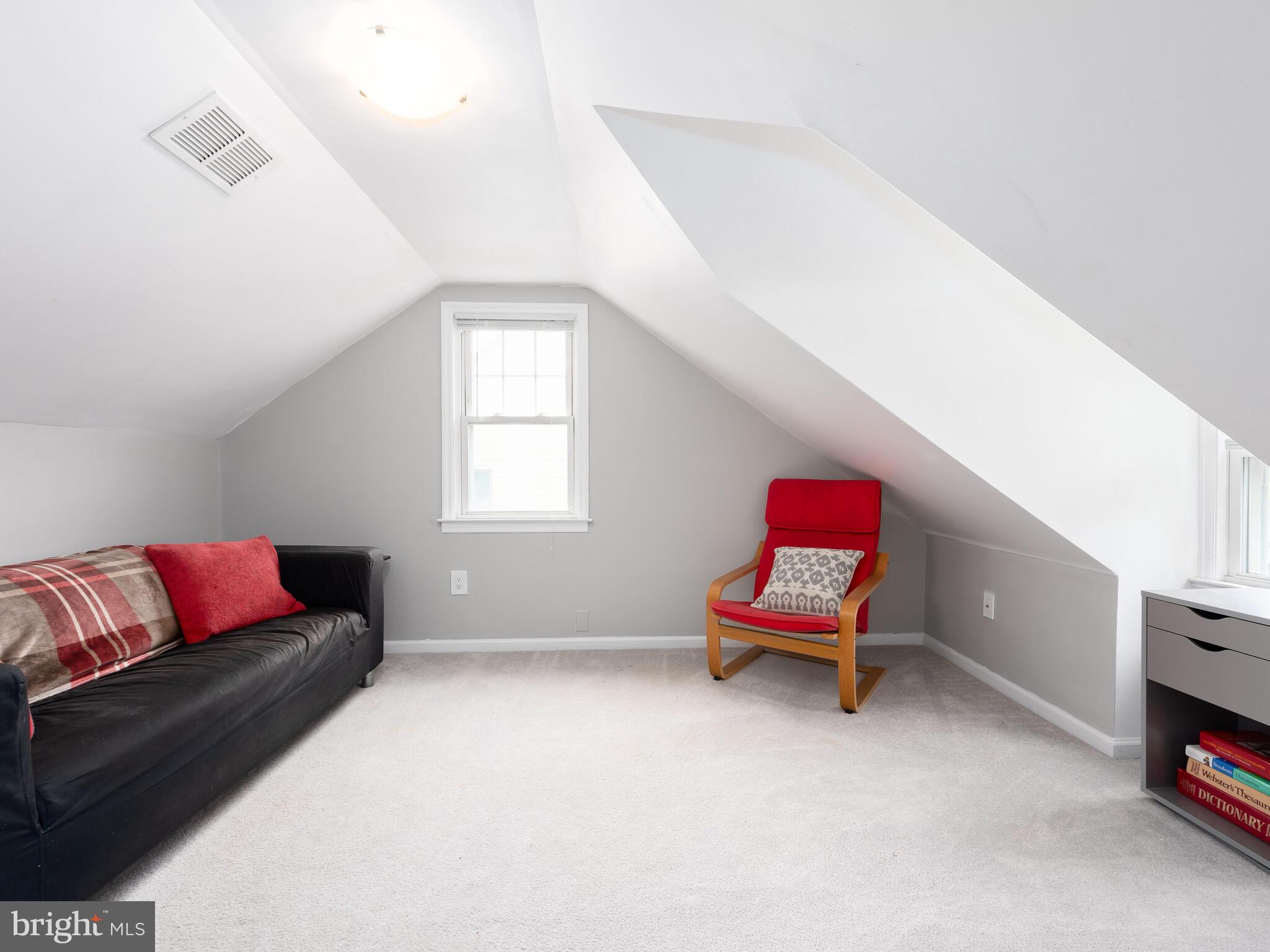 33 Delmont Road Newtown Square, PA 19073 - Photo 15 of 26 Gallery Image 15