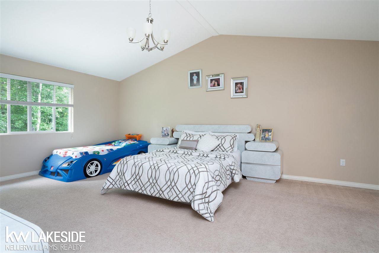 834 Monterey Ln. Rochester Hills, MI 48307 - Photo 19 of 55