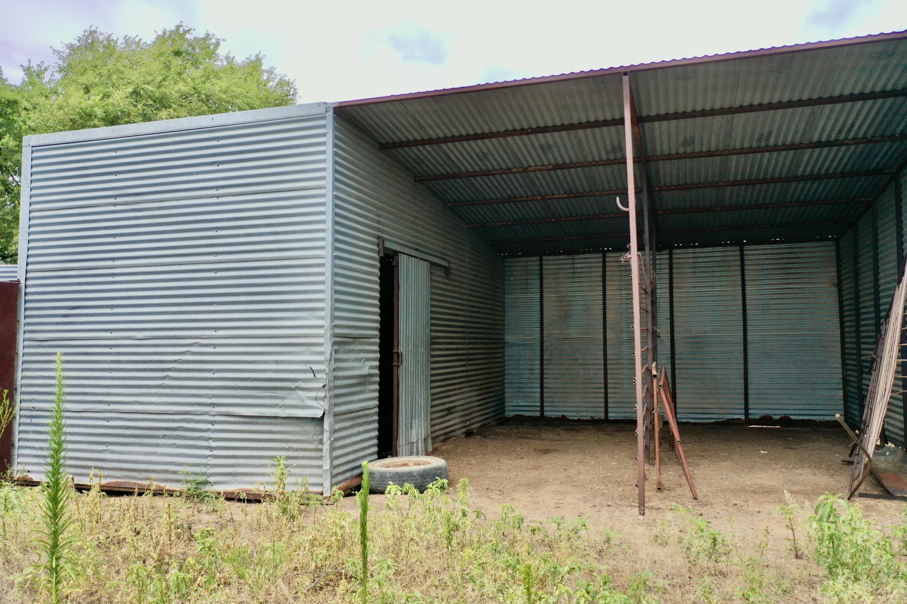 907 Co Road Turkey, TX 79261 - Photo 11 of 24 a view of front door and yard